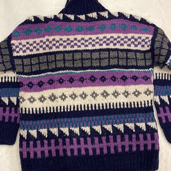 Colourful Handknit 100% Wool Sweater - Picture 4 of 6